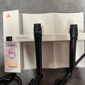 HEINE EN100 Otoscope & Ophthalmoscope With Heads Diagnostic Wall Mount Set 2013